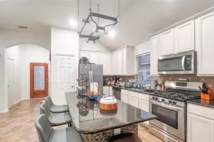 9923 Opal Rock Dr Dr, Rosharon, TX 77583 - Photo 4