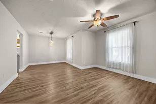 12915 Westleigh Dr, Houston, TX 77077 - Photo 4