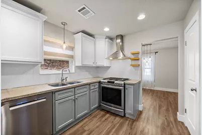 12915 Westleigh Drive, Houston, TX 77077 - Photo 8