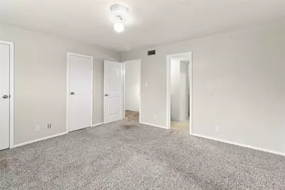 11002 Hammerly Boulevard #105, Houston, TX 77043 - Photo 10
