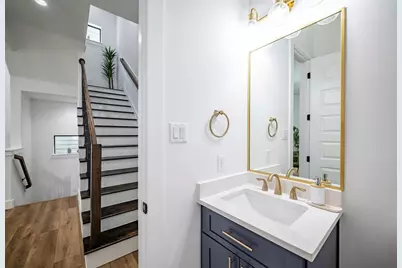 1305 E 27th Street #B, Houston, TX 77009 - Photo 22