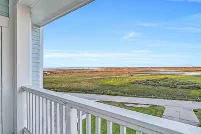 2910 11 Mile Road, Galveston, TX 77554 - Photo 36