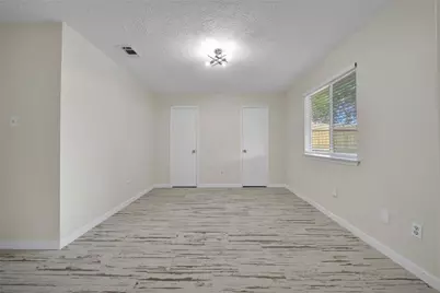 10904 Birch Drive, La Porte, TX 77571 - Photo 22