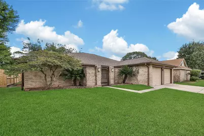 10904 Birch Drive, La Porte, TX 77571 - Photo 36