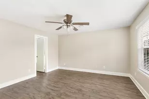 19106 Spruce Bough Ln, Humble, TX 77346 - Photo 12