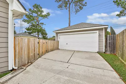 19106 Spruce Bough Lane, Humble, TX 77346 - Photo 4