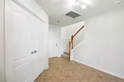 526 Remington Lodge Court, Houston, TX 77073 - Photo 8