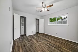 10946 Britt Way, Houston, TX 77043 - Photo 18