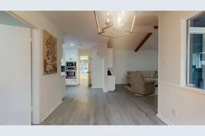 811 Devonport Lane, Seabrook, TX 77586 - Photo 10
