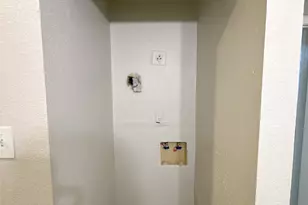 12500 Sandpiper Dr, Houston, TX 77035 - Photo 8