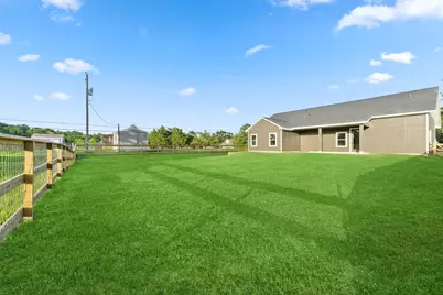 256 Davis Bend Road, Alvin, TX 77511 - Photo 32