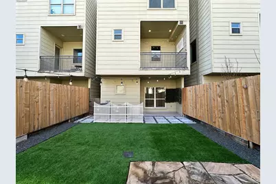 5220 Lillian Street, Houston, TX 77007 - Photo 2