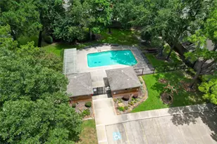 3303 Golden Trails Dr, Houston, TX 77345 - Photo 18