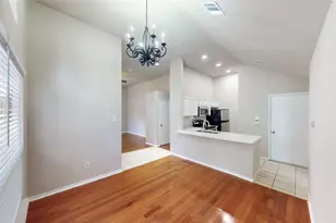3303 Golden Trails Dr, Houston, TX 77345 - Photo 6