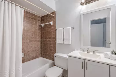 720 Memorial Mews Street, Houston, TX 77079 - Photo 22