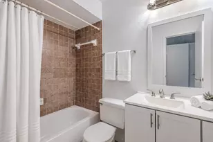 720 Memorial Mews St, Houston, TX 77079 - Photo 22