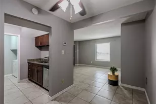 720 Memorial Mews St, Houston, TX 77079 - Photo 20