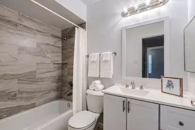 720 Memorial Mews Street, Houston, TX 77079 - Photo 12