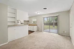 5131 Kelling St, Houston, TX 77045 - Photo 4