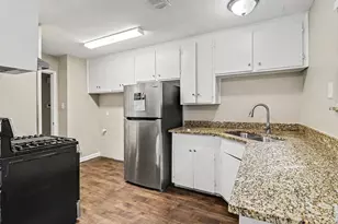 5131 Kelling St, Houston, TX 77045 - Photo 6