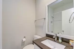 710 Clark St, Houston, TX 77020 - Photo 10