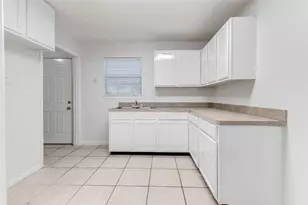 1324B Ave D, Katy, TX 77493 - Photo 14