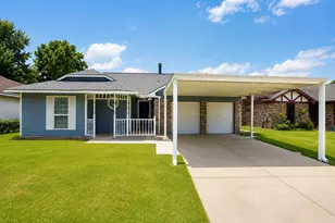 409 Seacrest Blvd, League City, TX 77573 - Photo 1