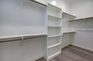 2214 Roozy Lk Ln, Houston, TX 77055 - Photo 14