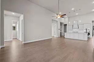 2723 Lakeside Shr Dr, League City, TX 77573 - Photo 10