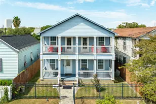 1418 Ave M 1/2, Galveston, TX 77550 - Photo 2