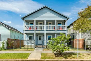 1418 Ave M 1/2, Galveston, TX 77550 - Photo 28