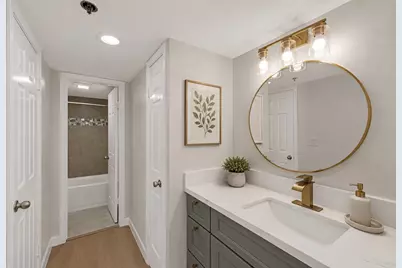 3525 Sage Rd #304, Houston, TX 77056 - Photo 20