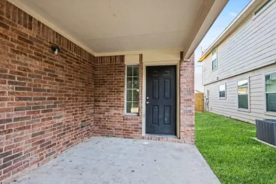 834 Darbydale Crossing Lane, Houston, TX 77090 - Photo 2