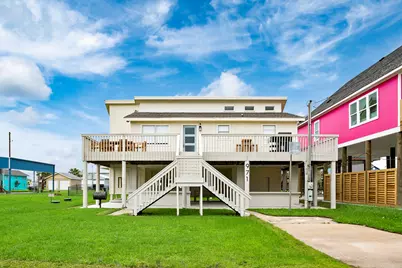 971 Mary Ann, Crystal Beach, TX 77650 - Photo 1