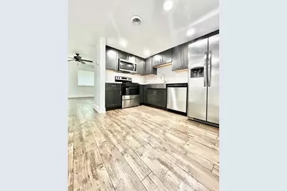 12633 Memorial Drive #227, Houston, TX 77024 - Photo 16