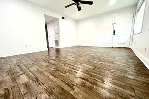 12633 Memorial Dr, Houston, TX 77024 - Photo 10