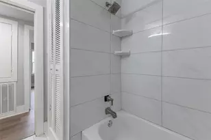 10026 Whiteside Ln, Houston, TX 77080 - Photo 24