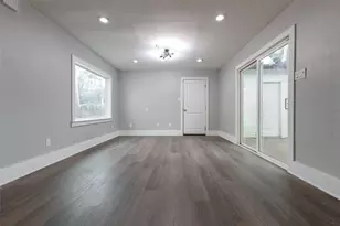 10026 Whiteside Ln, Houston, TX 77080 - Photo 14