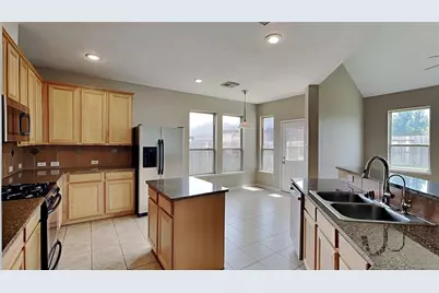 19223 Mustang Pointe Lane, Richmond, TX 77407 - Photo 4