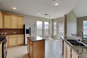 19223 Mustang Pointe Ln, Richmond, TX 77407 - Photo 4