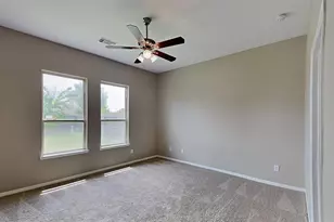 19223 Mustang Pointe Ln, Richmond, TX 77407 - Photo 6