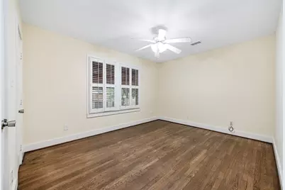 303 Baker Drive, Tomball, TX 77375 - Photo 18