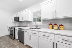 303 Baker Dr, Tomball, TX 77375 - Photo 16