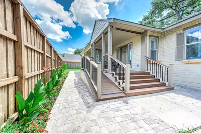 303 Baker Drive, Tomball, TX 77375 - Photo 8