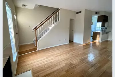 7575 Cambridge Street #2305, Houston, TX 77054 - Photo 6