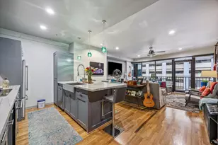 917 Main St, Houston, TX 77002 - Photo 1