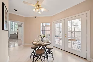 55 Bayou Pointe Dr, Houston, UT 77063 - Photo 14