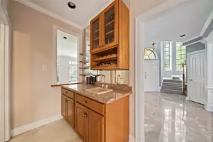 55 Bayou Pointe Dr, Houston, UT 77063 - Photo 16