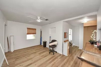 5303 Lyons Avenue #4, Houston, TX 77020 - Photo 16