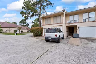41 Regency Pt, Conroe, TX 77356 - Photo 10